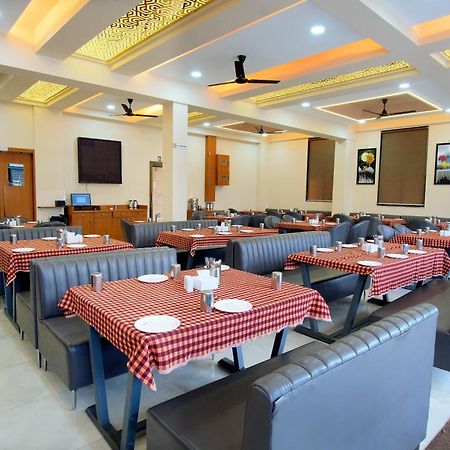 Hotel The Marion 纳西克 外观 照片